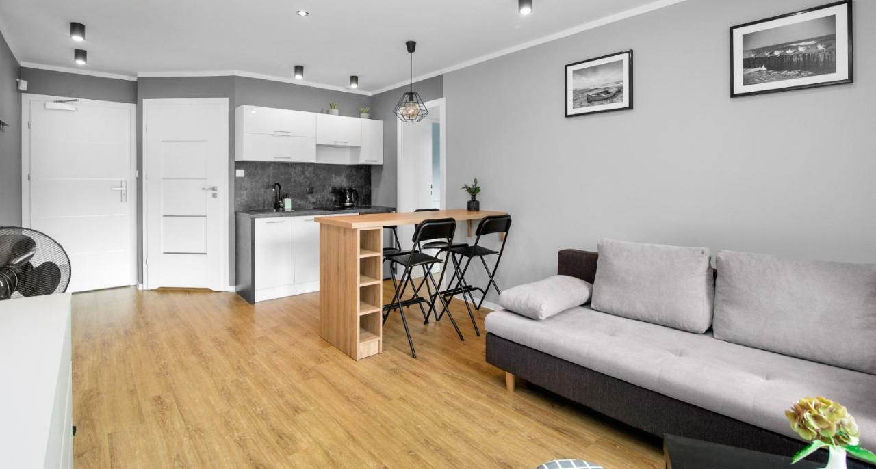 Apartamenty Szafir Stegna Stegna  Buitenkant foto